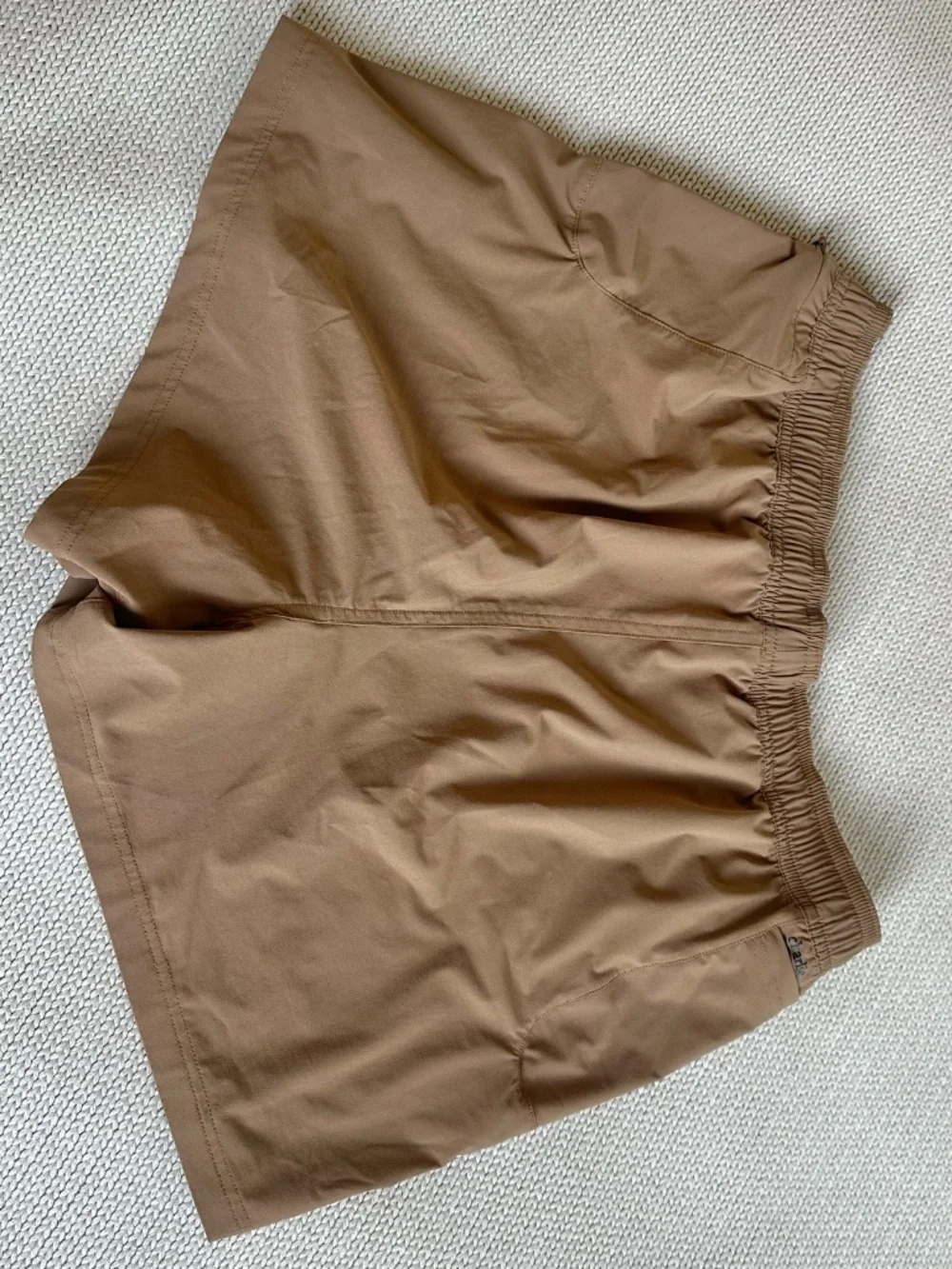 charlie beach short - excellent condition